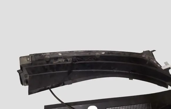 Mazda 6 Wiper trim