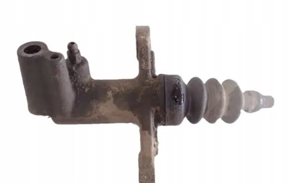Opel Monterey Clutch slave cylinder 