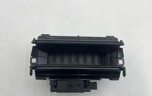Volkswagen ID.7 Air flap motor/actuator 85E820511