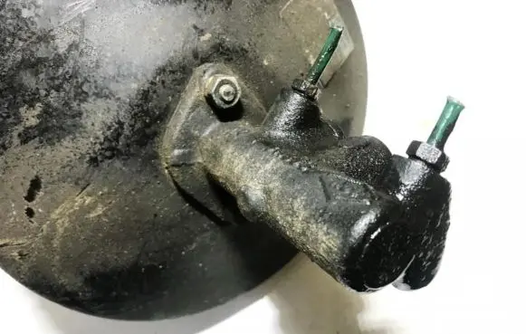 Renault Megane I Master brake cylinder 311893
