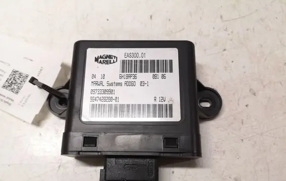 Citroen C5 Fuel injection pump control unit/module 09733309901