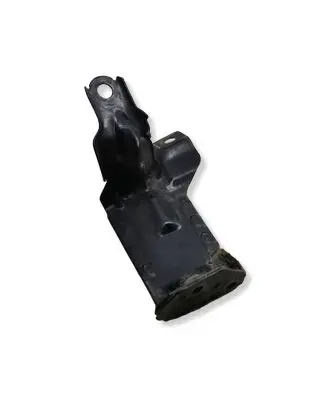 Volvo S60 Radiator mount bracket 
