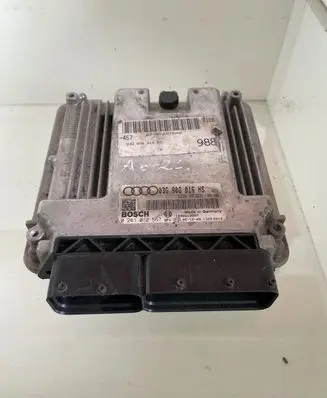 Audi A6 S6 C6 4F Engine control unit/module 03G906016HS 1039S19007 0281012557