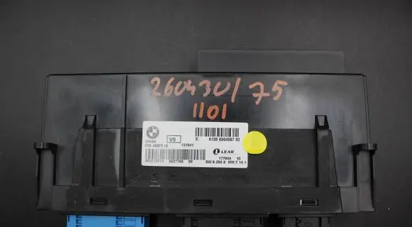 BMW X3 F25 Comfort/convenience module 9304587 177944 699252