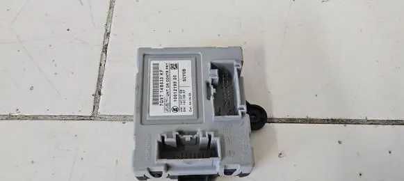 Volvo XC60 Door control unit/module 7G9T14B533KF 14C237EB 1001219900