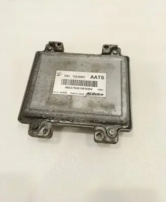 Opel Insignia A Engine control unit/module 12639891 12636386 86AATS5610610252