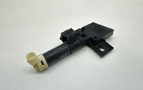 Subaru Impreza IV Headlight washer spray nozzle 