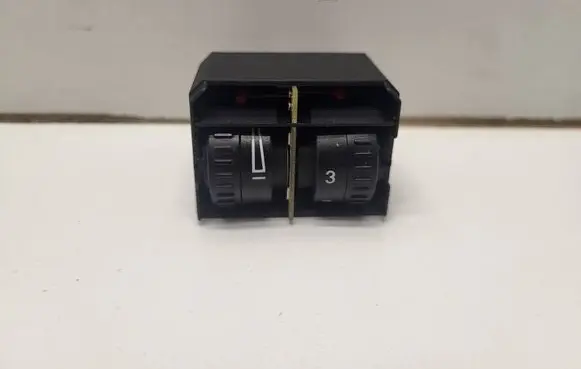 Volkswagen Touran I Headlight level height control switch 1T0941333