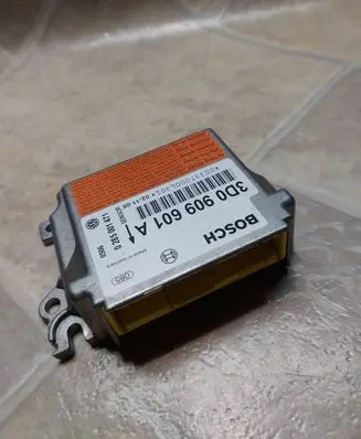 Volkswagen Phaeton Airbag control unit/module 3D0909601A 0285001471