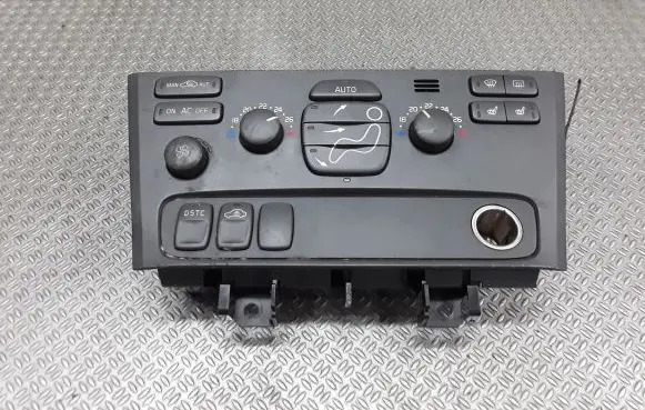 Volvo V70 Climate control unit