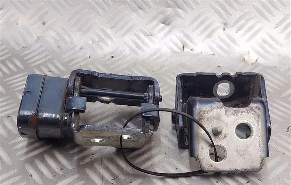 Citroen C5 Rear door upper hinge 