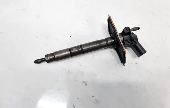 Audi A4 S4 B8 8K Fuel injector 0445116030 03L130277