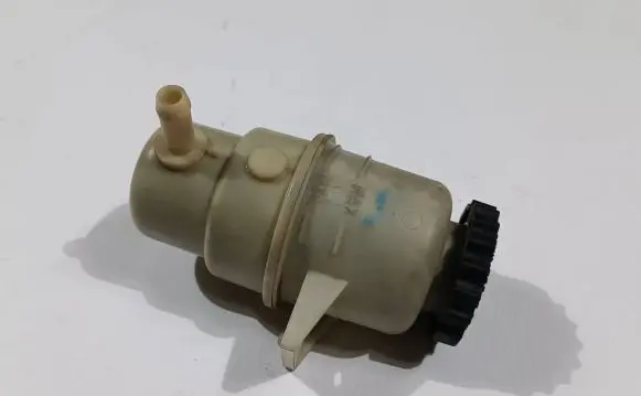 Dodge Durango Power steering fluid tank/reservoir 06-78D