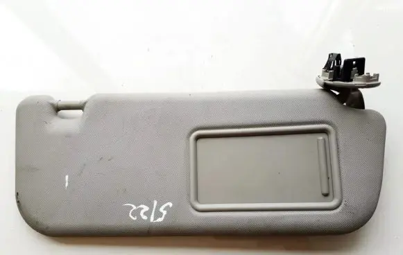 Toyota Avensis T270 Sun visor