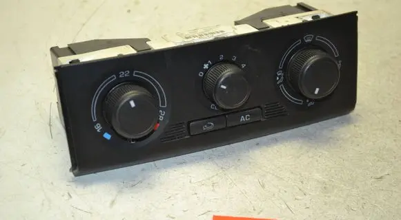 Skoda Roomster (5J) Climate control unit 5J0820045