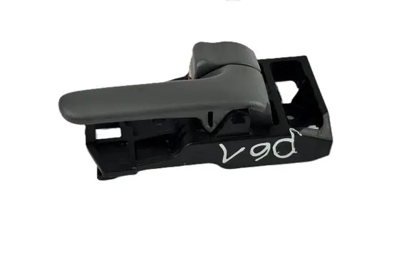 Toyota RAV 4 (XA20) Rear door interior handle