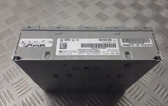 Audi A6 S6 C6 4F Radio/GPS head unit trim 4G0035056