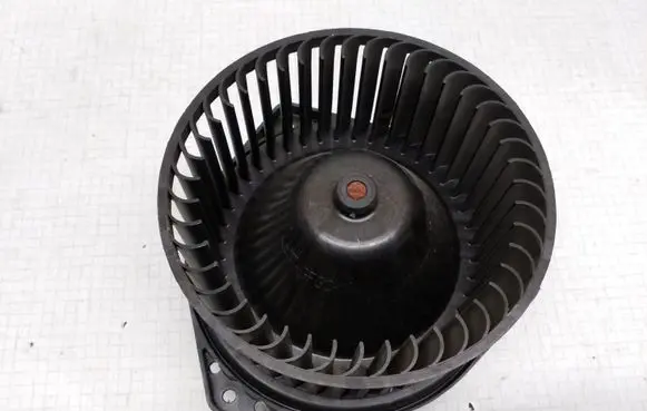 Opel Agila A Heater fan/blower EA31030350