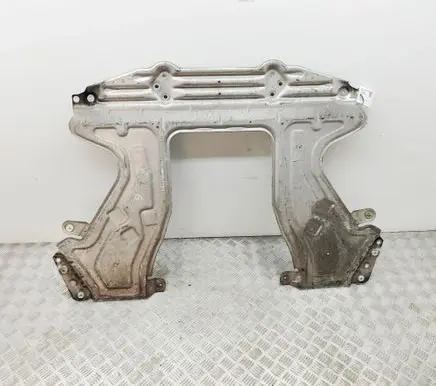 BMW 8 G15 Center/middle under tray cover 6887415