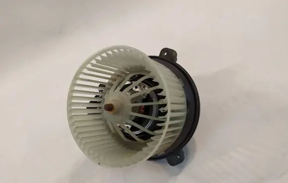Fiat Scudo Heater fan/blower 8EW009159-271