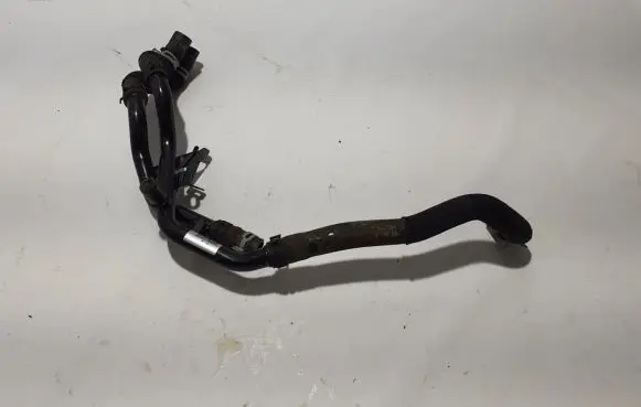 Renault Captur II Engine coolant pipe/hose 140557151R