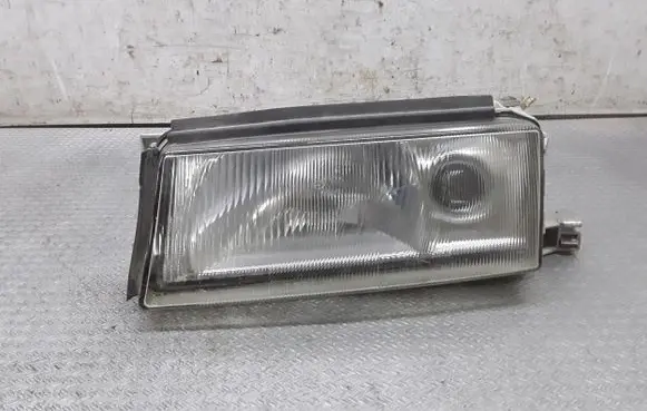 Skoda Octavia Mk1 (1U) Headlight/headlamp 6651108L