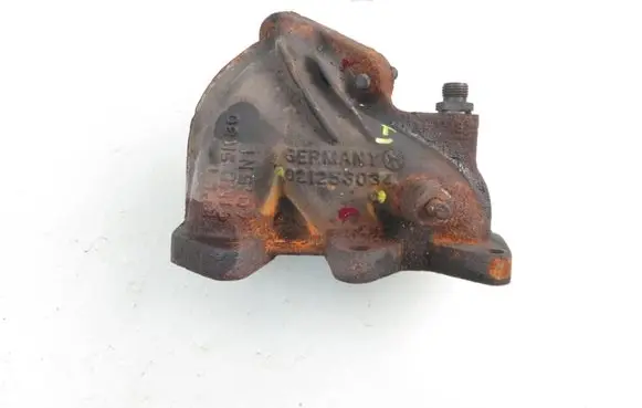 Volkswagen Sharan Exhaust manifold 021253034C