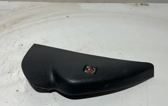 Peugeot 308 Dashboard side end trim 9677540477