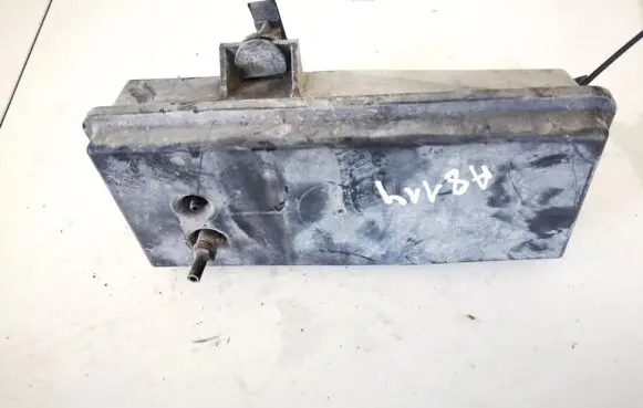 Vacuum air tank