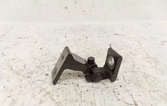 Audi A8 S8 D4 4H Rear door lower hinge 4H0831401