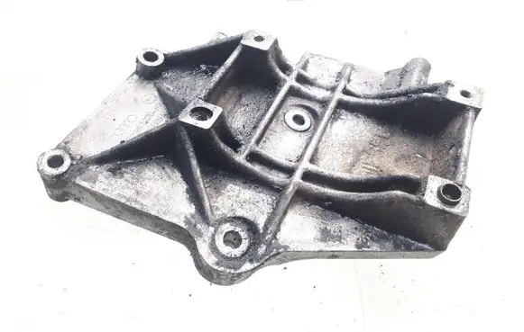 Volkswagen PASSAT B5 A/C compressor mount bracket 028260885A