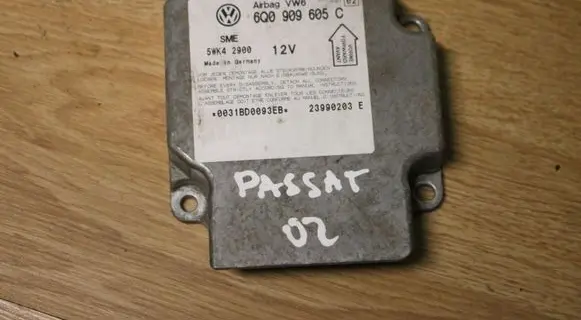 Volkswagen PASSAT B5.5 Airbag control unit/module 6Q0909605C