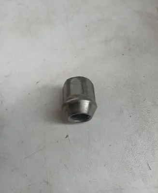Nuts/bolts