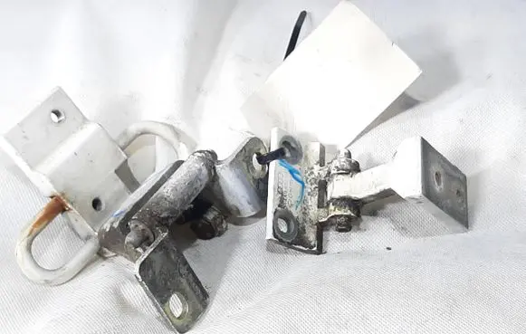 Audi A6 S6 C4 4A Rear door hinge set 4A0833411A