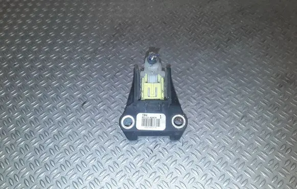 Volkswagen Touran I Airbag deployment crash/impact sensor 891730D020 2557287773