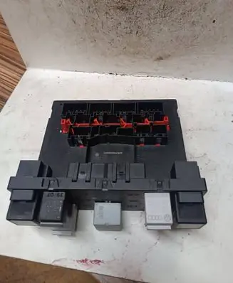 Volkswagen PASSAT B6 Comfort/convenience module H54S2202 3C0937049AJ 28107526