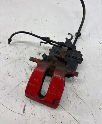 BMW 7 G11 G12 Rear brake caliper 32357541B