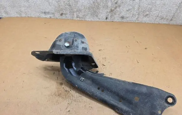 Seat Leon (5F) Rear control arm 5Q0505225