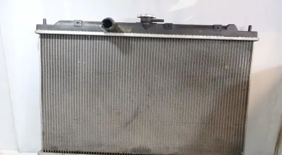 Nissan Almera Tino Coolant radiator