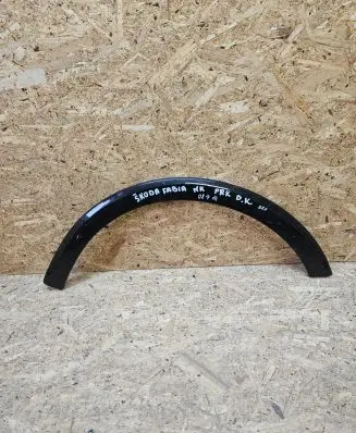 Skoda Fabia Mk2 (5J) Front arch trim 5J0853508A