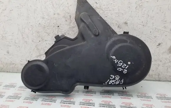 Volkswagen PASSAT B6 Timing belt guard (cover) 03L109107C
