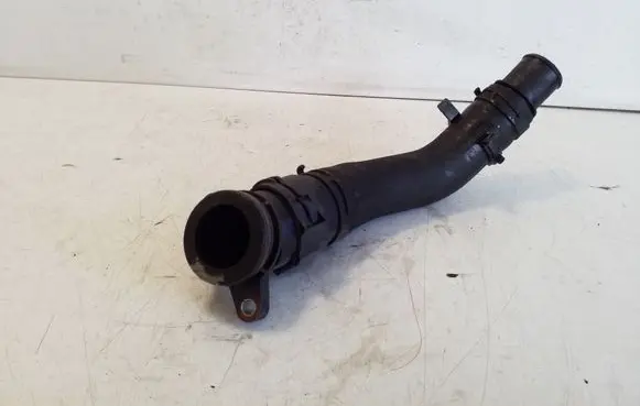 Jaguar XJ X351 Engine coolant pipe/hose