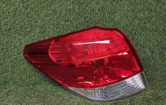 Subaru Legacy Rear/tail lights 22020067
