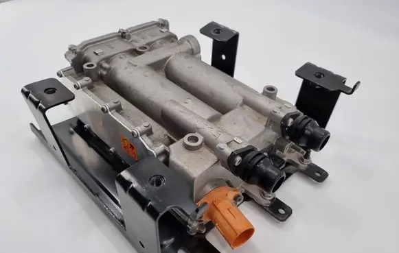 Dodge Charger Electric battery heater 68590020AE