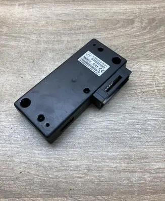Mercedes-Benz C W203 Phone control unit/module A2038205185