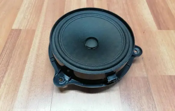Renault Laguna III Rear door speaker 281440001R 281568505R TI18603801