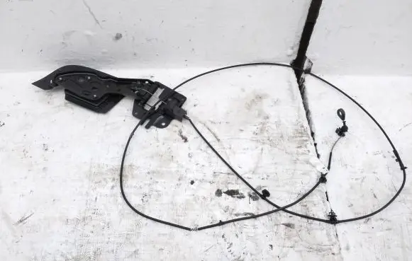 Mercedes-Benz E W238 Convertible roof hinge A2057500221