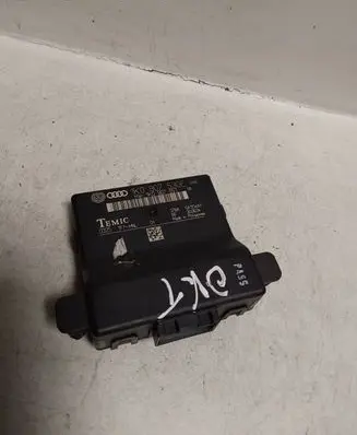 Skoda Octavia Mk2 (1Z) Gateway control module 1K0907530E 1K0907951