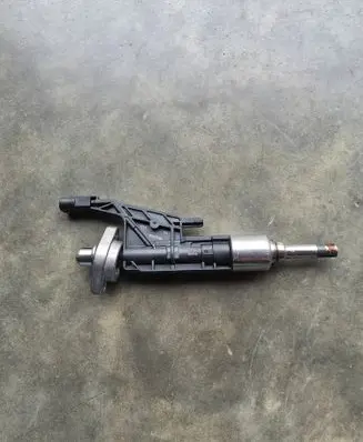 BMW X5 G05 Fuel injector 0261500541