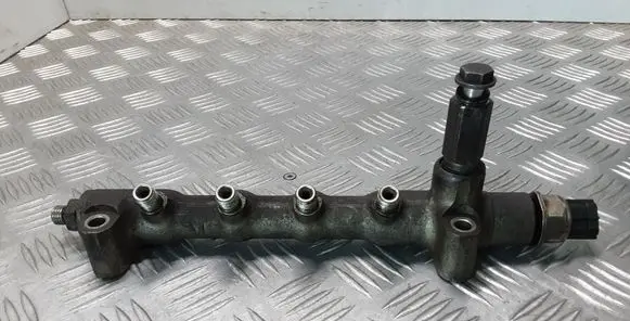Opel Astra H Fuel main line pipe 55PP0501
